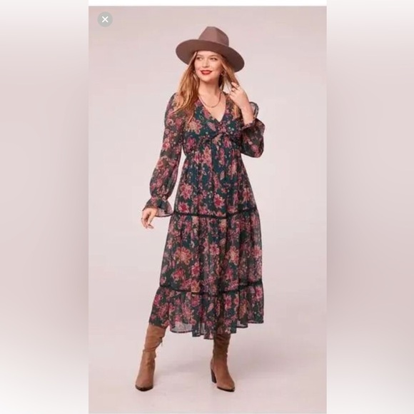 Band of Gypsies Dresses & Skirts - NWT Band of the Free BOG Dress Small Run the World Pine Berry Boho Floral Flowy
